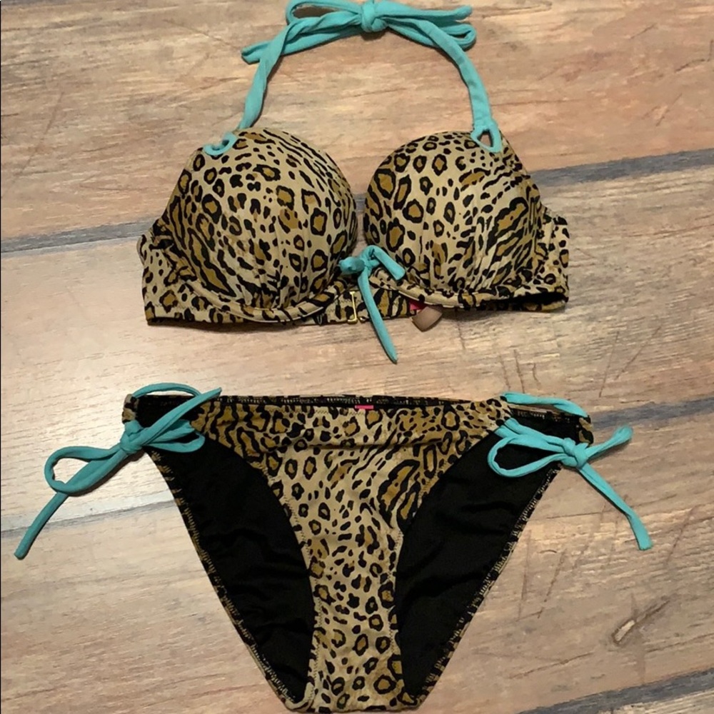 Victoria’s Secret Bombshell Bikini Set 34B/M
